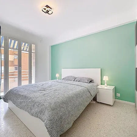 Appartamento Cozy In Antibes